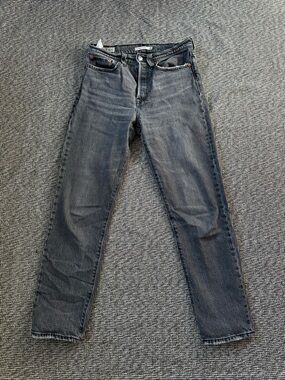 Levi's wedgie premium denim jeans 27